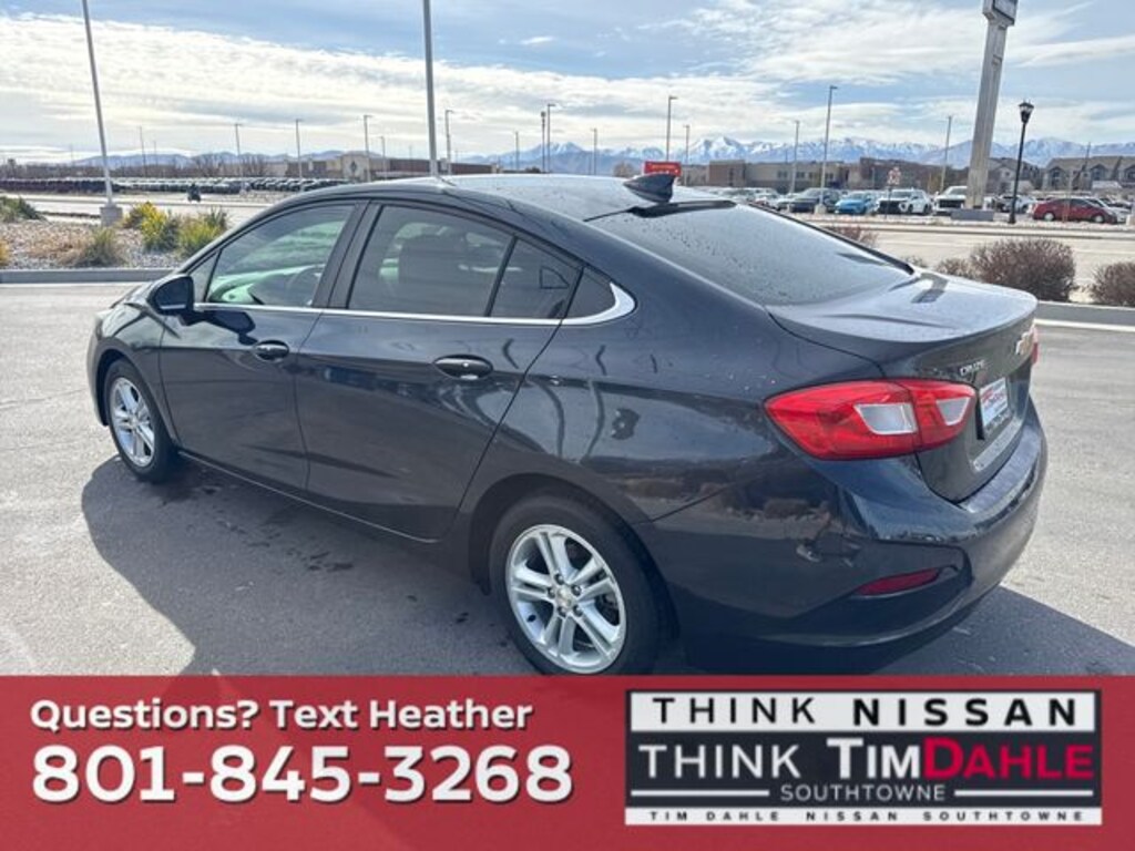 Used 2016 Chevrolet Cruze LT Auto Sedan