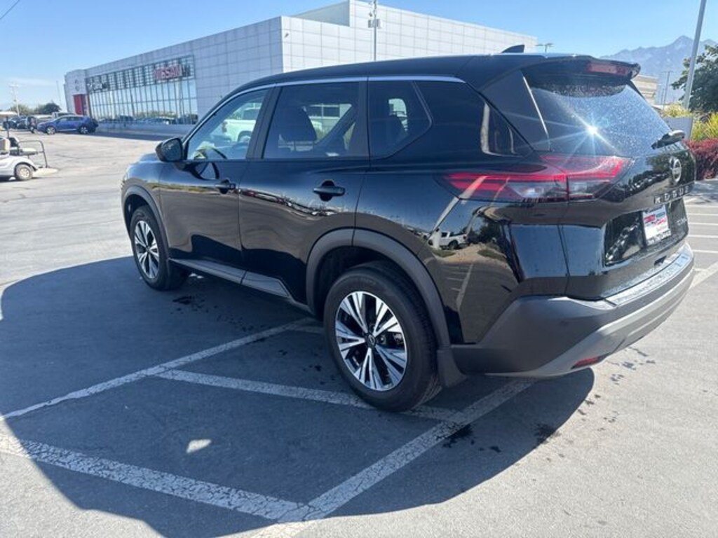 Used 2023 Nissan Rogue SV SUV