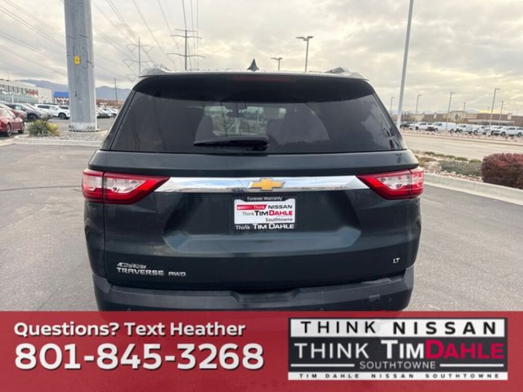 Used 2018 Chevrolet Traverse LT Cloth w/1LT SUV