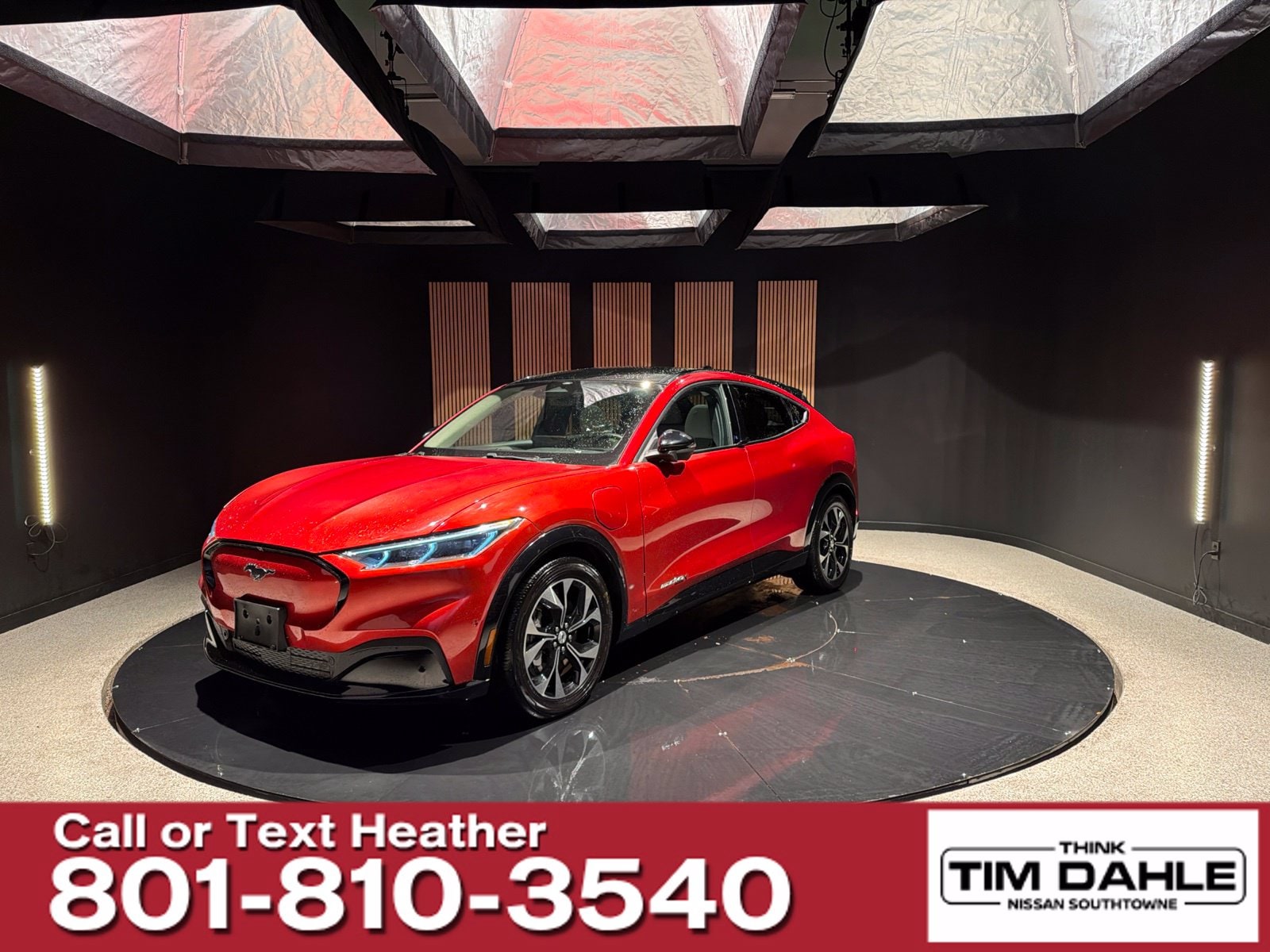 2021 Ford Mustang Mach-E Premium AWD