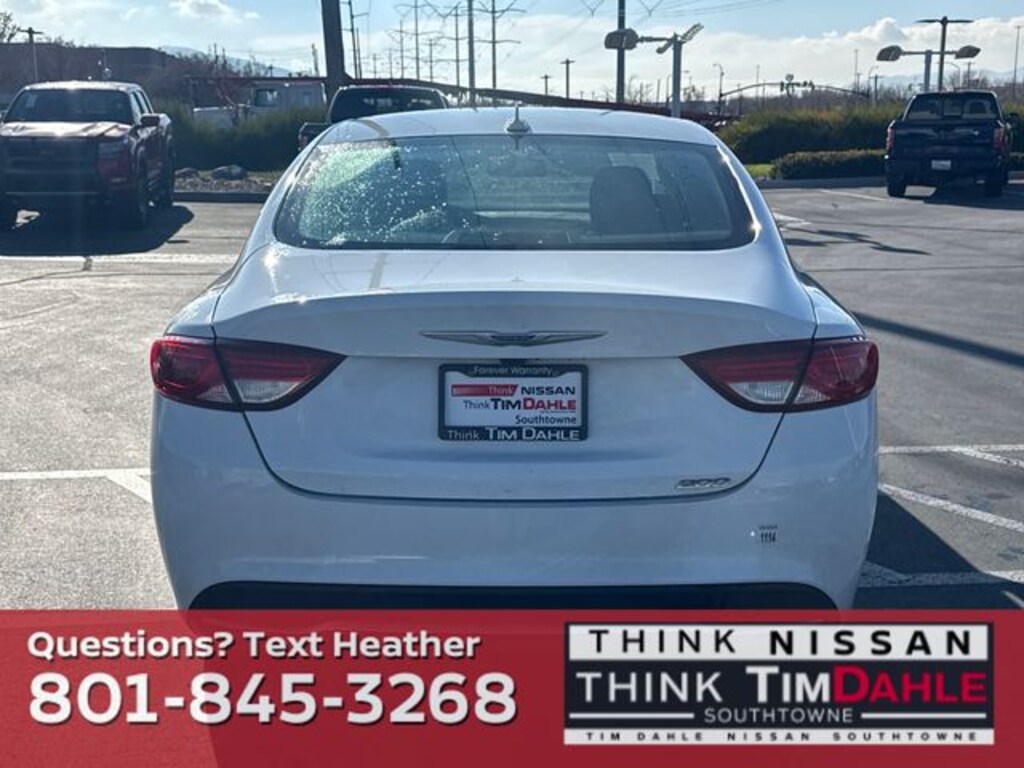 Used 2016 Chrysler 200 Limited Sedan