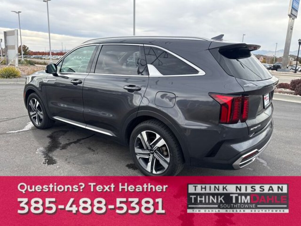 Used 2023 Kia Sorento Hybrid EX SUV