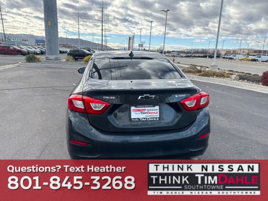 Used 2018 Chevrolet Cruze Premier Auto Sedan