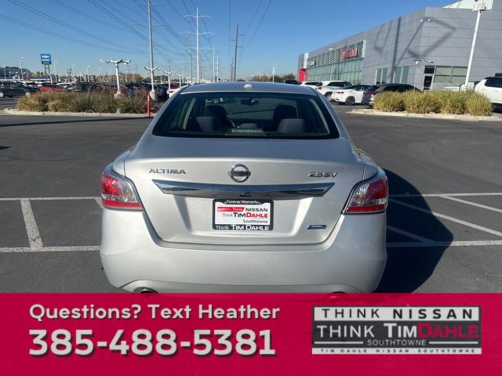 Used 2014 Nissan Altima 2.5 SV Sedan