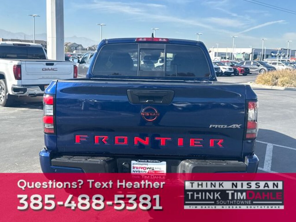 Used 2022 Nissan Frontier PRO-4X Truck Crew Cab