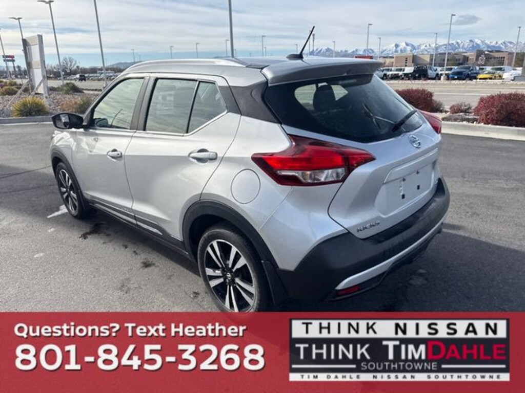 Used 2019 Nissan Kicks SR SUV