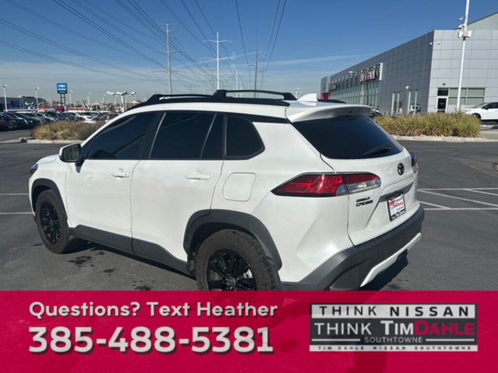 Used 2023 Toyota Corolla Cross LE SUV