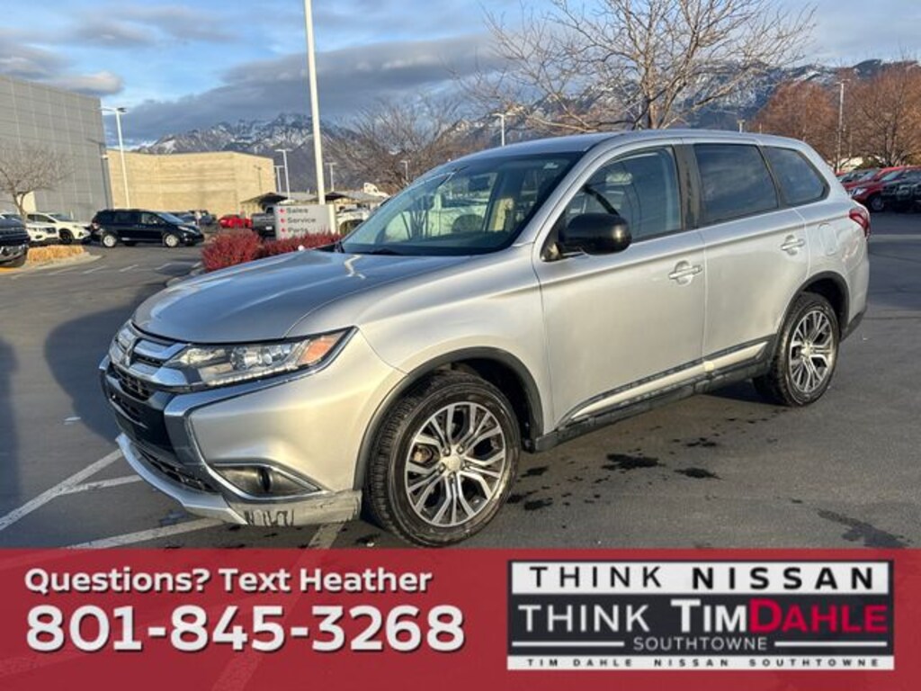 Used 2017 Mitsubishi Outlander ES CUV