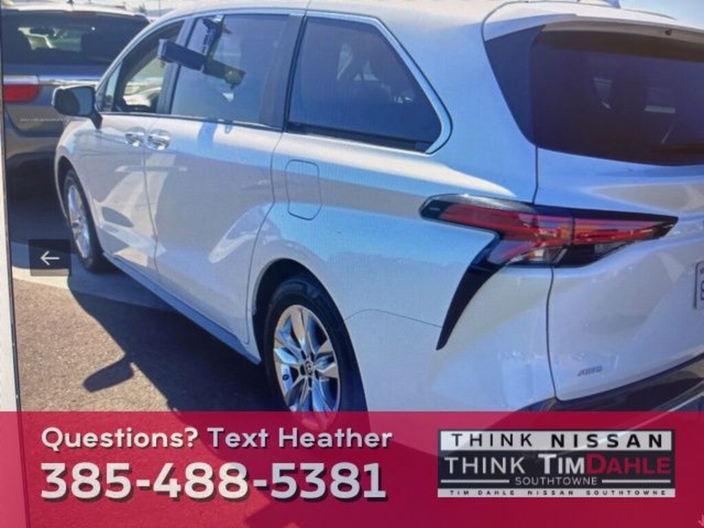 Used 2022 Toyota Sienna Limited 7 Passenger Van Passenger Van