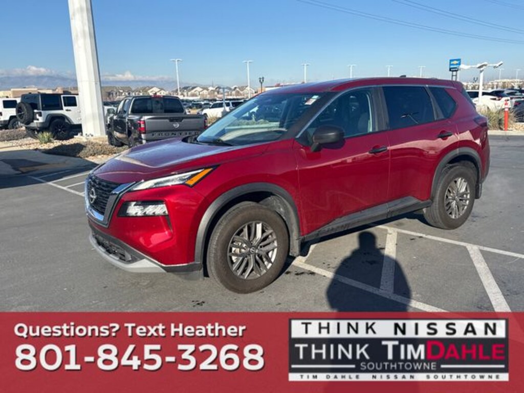 Used 2023 Nissan Rogue S SUV