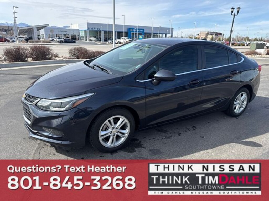 Used 2016 Chevrolet Cruze LT Auto Sedan