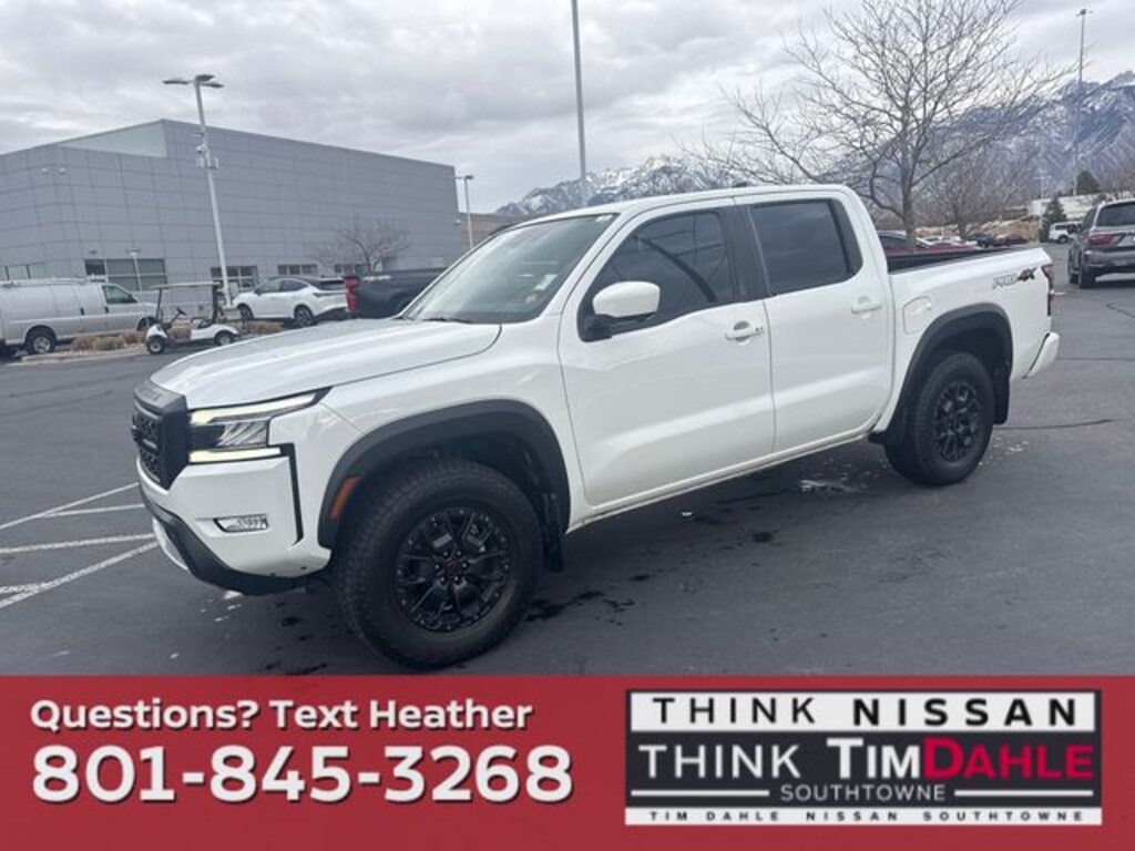 Used 2023 Nissan Frontier PRO-4X Truck Crew Cab