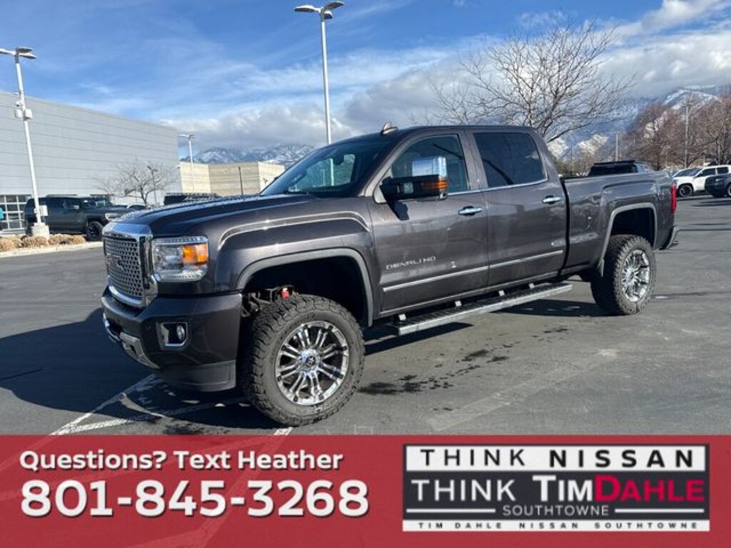 Used 2015 GMC Sierra 2500HD Denali Truck Crew Cab