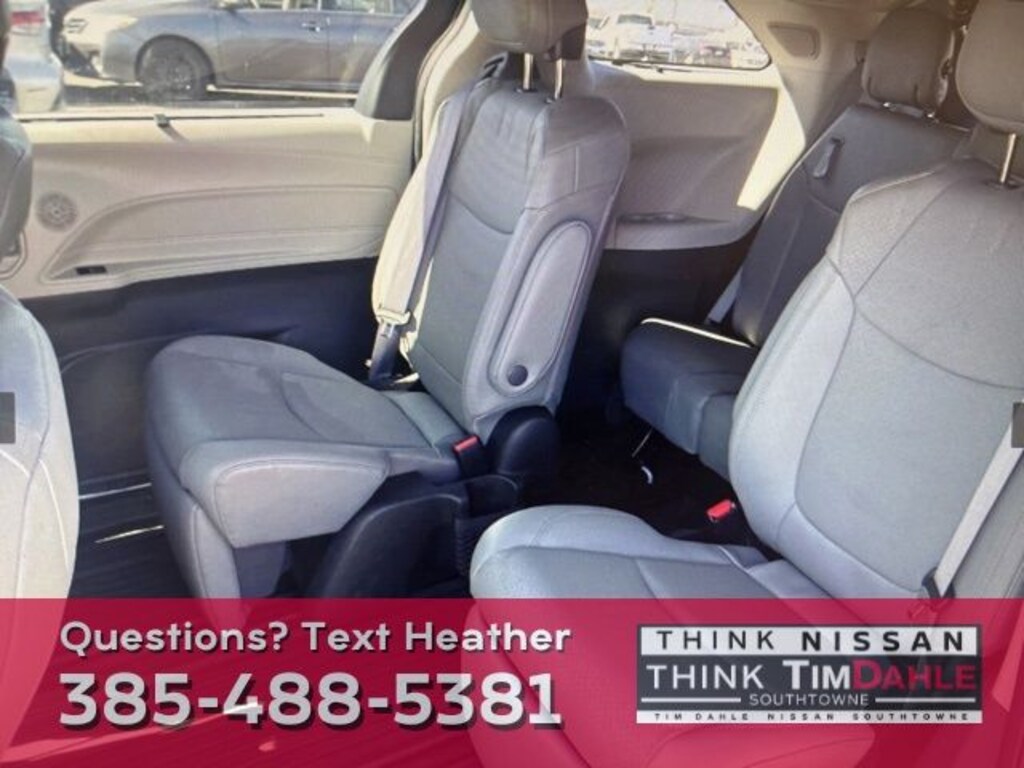 Used 2022 Toyota Sienna Limited 7 Passenger Van Passenger Van