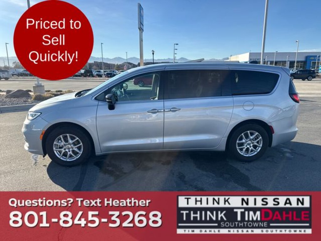 Used 2024 Chrysler Pacifica Touring L Van Passenger Van