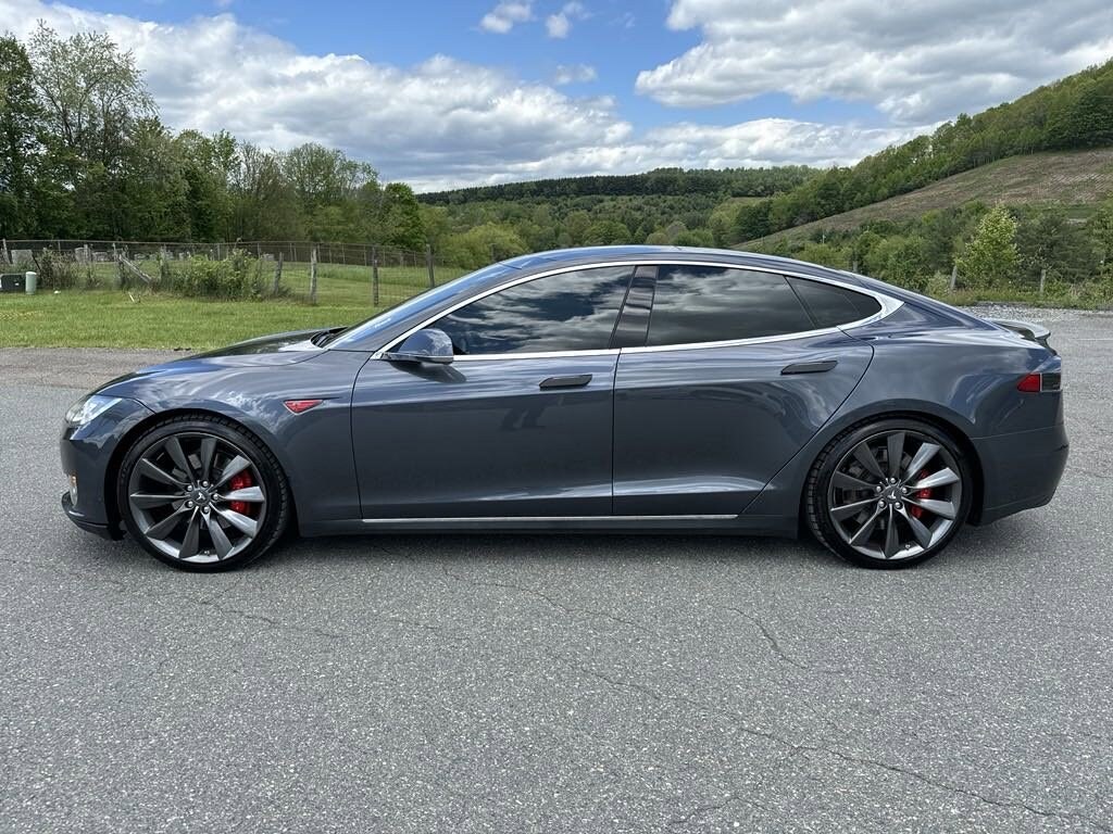 Used 2015 Tesla Model S 85D with VIN 5YJSA1H23FFP78207 for sale in Boone, NC