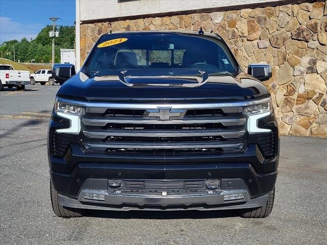 Used 2024 Chevrolet Silverado 1500 High Country with VIN 1GCUDJE89RZ162180 for sale in Boone, NC