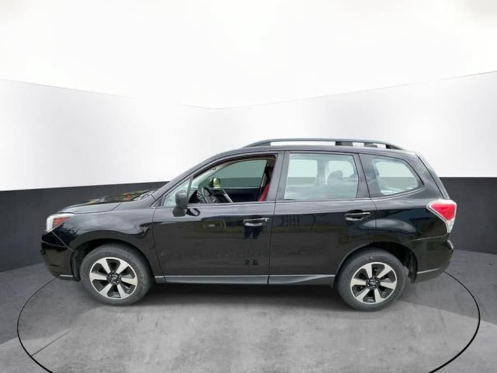 Used 2017 Subaru Forester 2.5i SUV