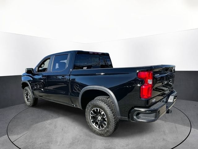 2025 Chevrolet Silverado 1500 ZR2 - Photo 4