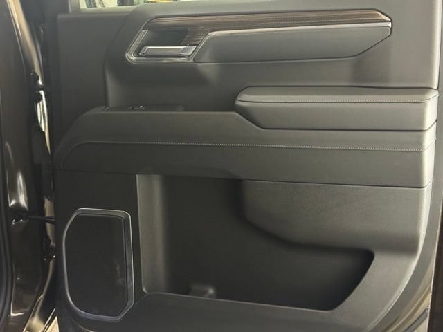 2023 Chevrolet Silverado 1500 LT - Photo 26