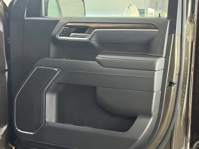 2023 Chevrolet Silverado 1500 LT - Photo 24