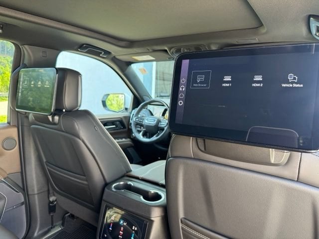 2026 GMC Yukon XL Denali Ultimate - Photo 32