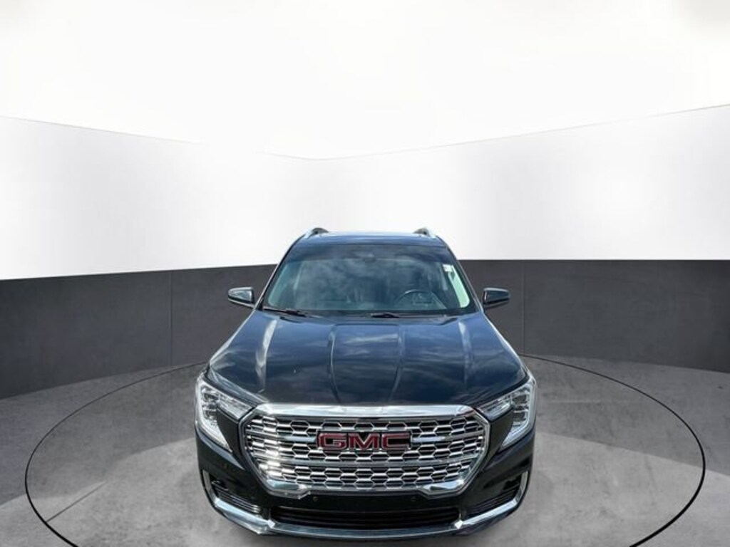 Used 2023 GMC Terrain Denali SUV