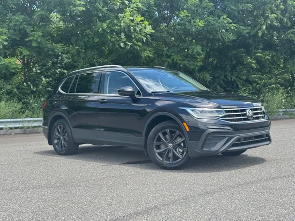 Used 2024 Volkswagen Tiguan 2.0T SE SUV