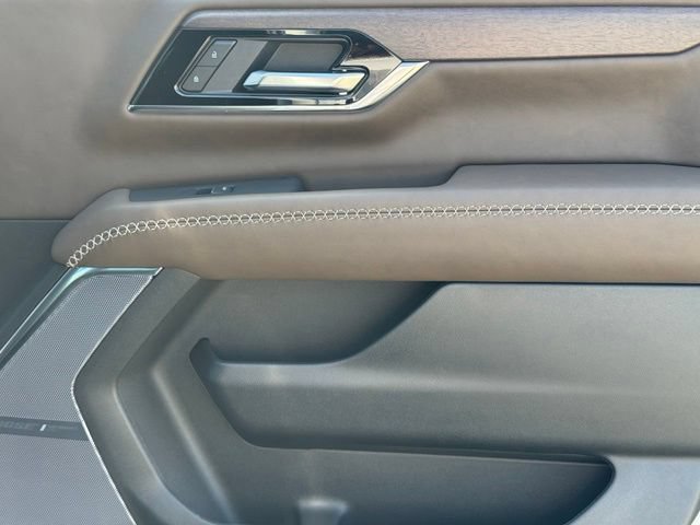 2026 GMC Yukon XL Denali Ultimate - Photo 30