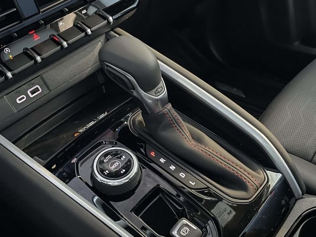2026 Chevrolet Colorado Z71 - Photo 30