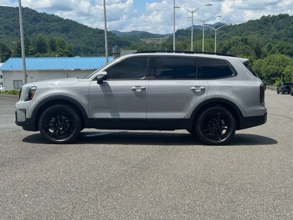 Used 2025 Kia Telluride EX X-Line SUV