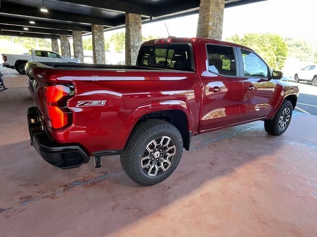 2026 Chevrolet Colorado Z71 - Photo 7
