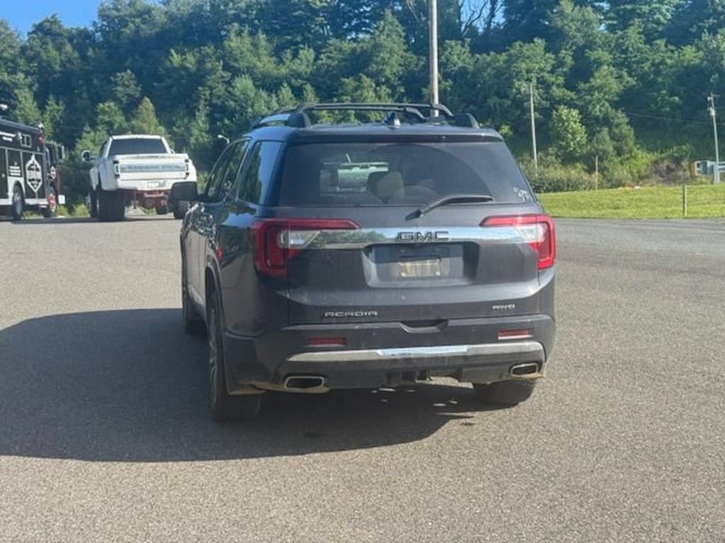 Used 2023 GMC Acadia Denali SUV