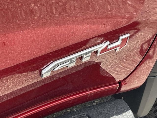 2026 GMC Sierra 1500 AT4 - Photo 10