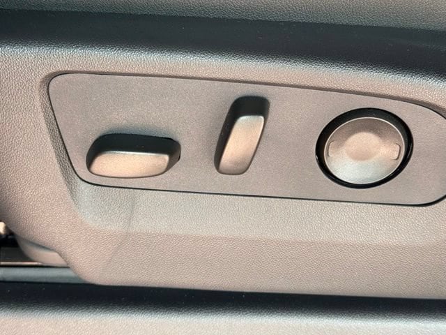2026 GMC Sierra 1500 AT4 - Photo 21