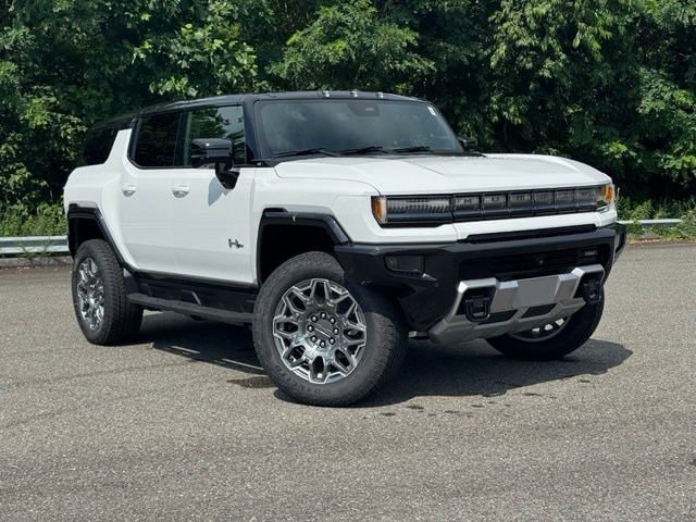 2026 GMC Hummer EV 3X SUV's photo