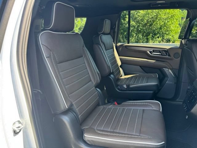 2026 GMC Yukon XL Denali Ultimate - Photo 31