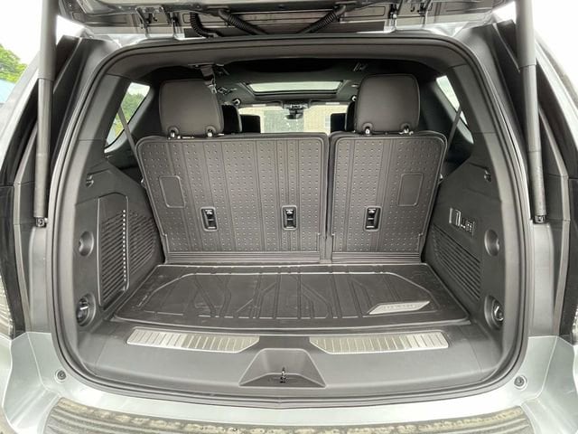 2026 Chevrolet Tahoe High Country - Photo 11