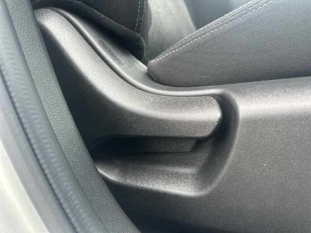 2024 Nissan Rogue SV - Photo 29