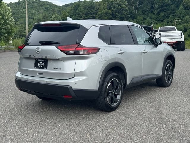 2024 Nissan Rogue SV - Photo 7