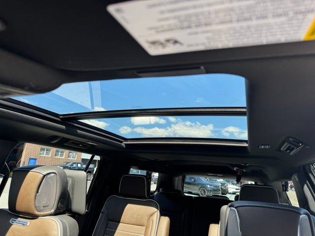2026 GMC Yukon XL Denali Ultimate - Photo 19