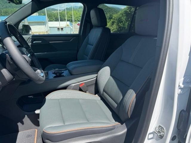 2026 GMC Acadia AT4 - Photo 19