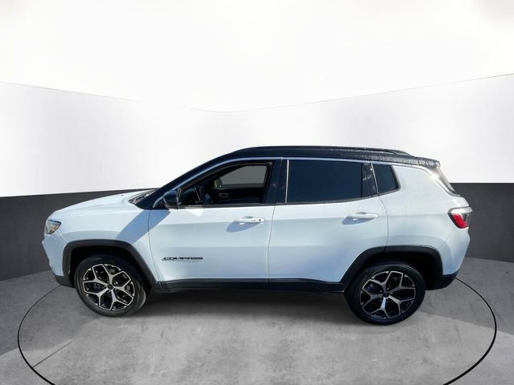 Used 2025 Jeep Compass Limited