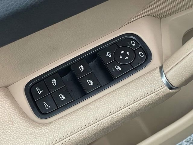 2023 Porsche Cayenne Base - Photo 17