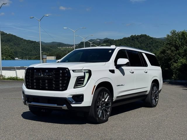 2026 GMC Yukon XL Denali Ultimate - Photo 4