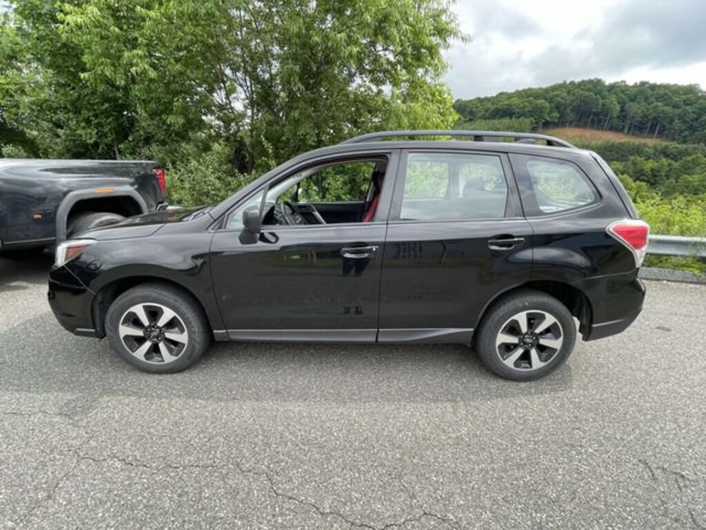 Used 2017 Subaru Forester 2.5i SUV