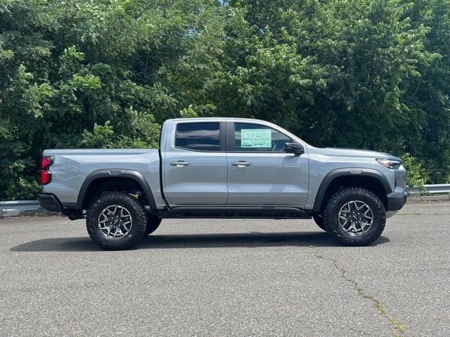 2026 Chevrolet Colorado ZR2 - Photo 30