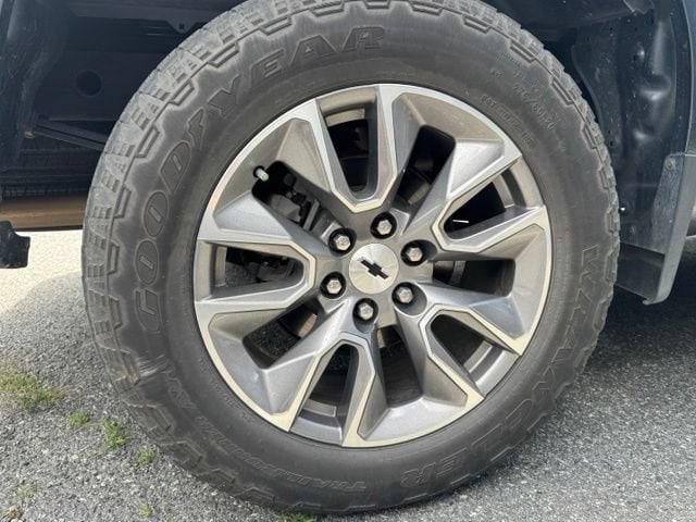2021 Chevrolet Silverado 1500 RST - Photo 13