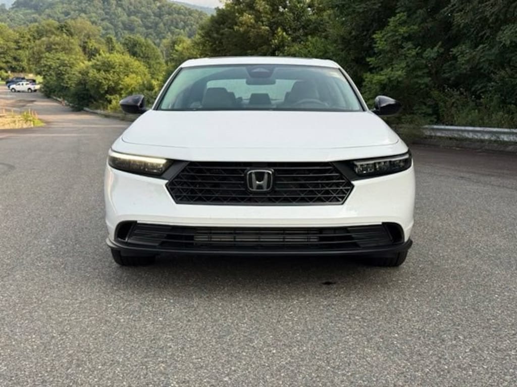 Used 2025 Honda Accord Sedan SE Sedan