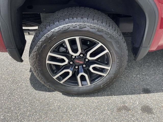 2026 GMC Sierra 1500 AT4 - Photo 9